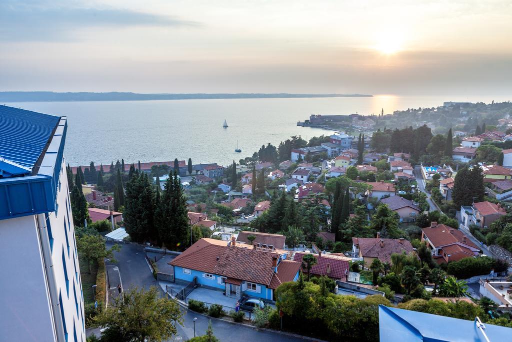 Dijaski Dom Portoroz, Hostel エクステリア 写真